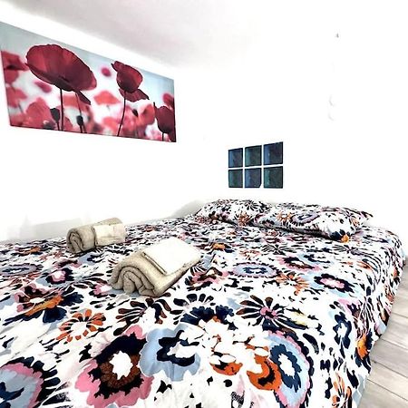 F2 Ultra Central Danube Loft Boedapest Buitenkant foto